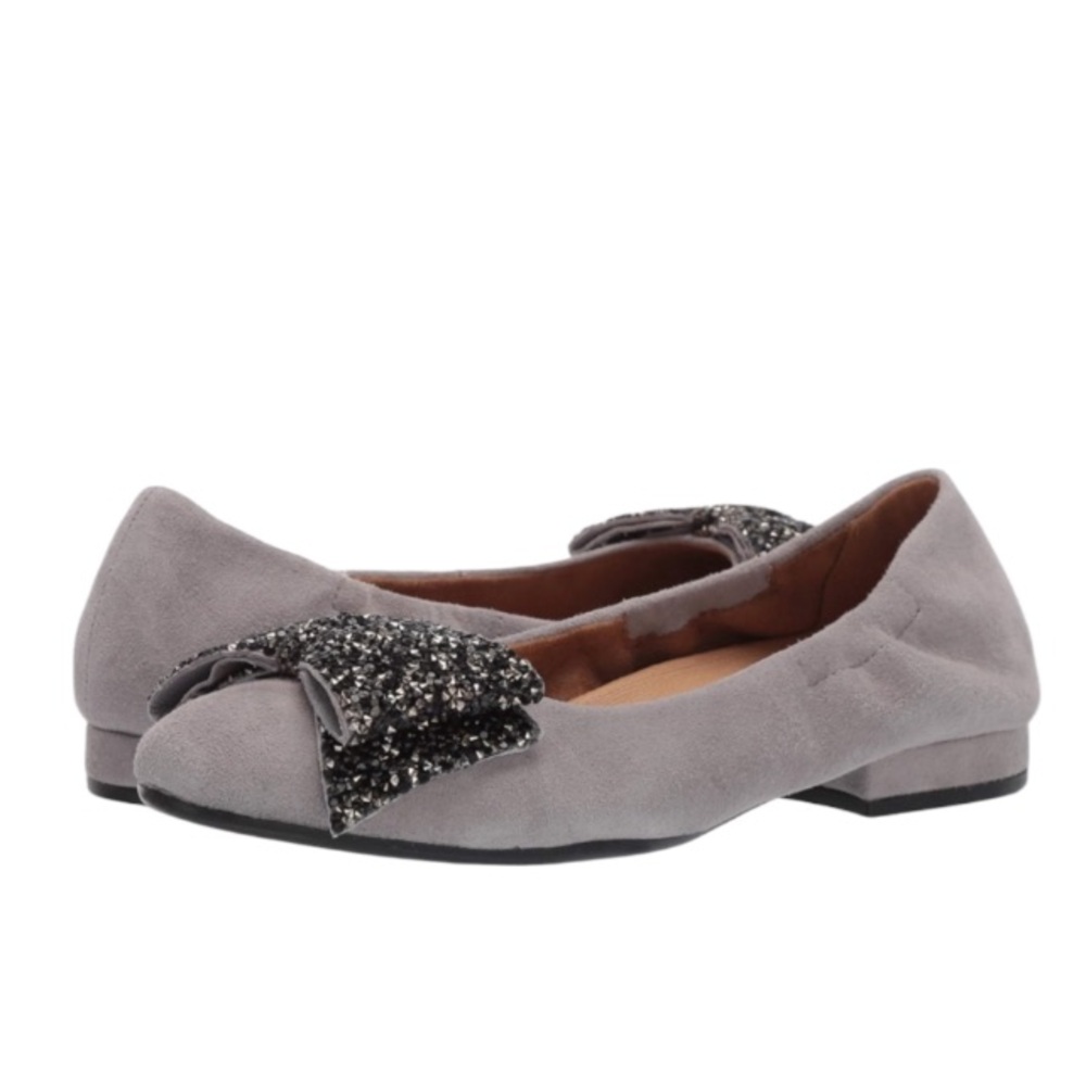 Aerosoles Women's Hang Out Closed Toe Flat Black with Rhinestone Bow size:8.5